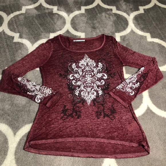 Maurices Shirt Womens Medium Maroon Embellished Burnout Long Sleeve Top - Picture 1 of 10
